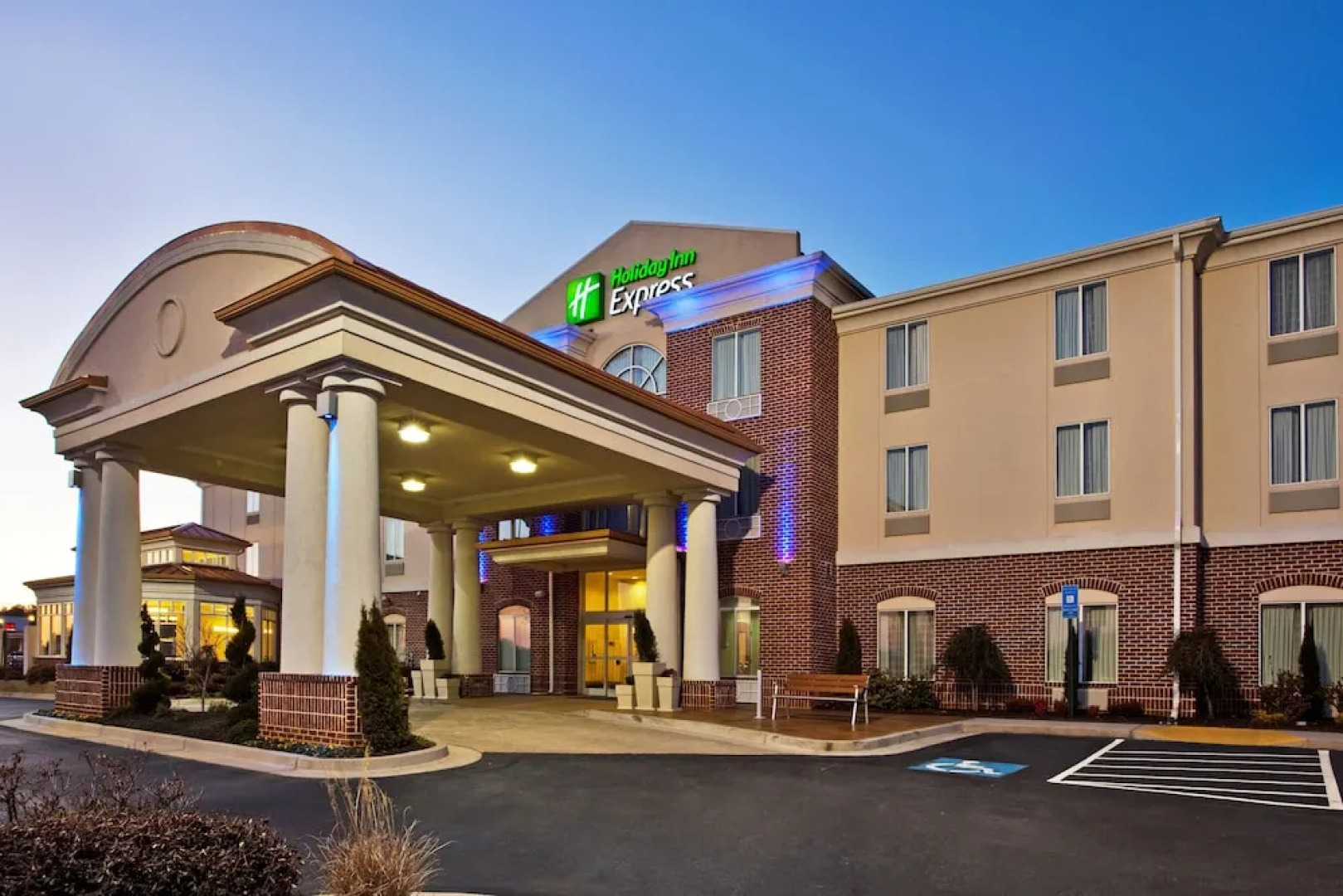 Holiday Inn Express & Suites Bremen