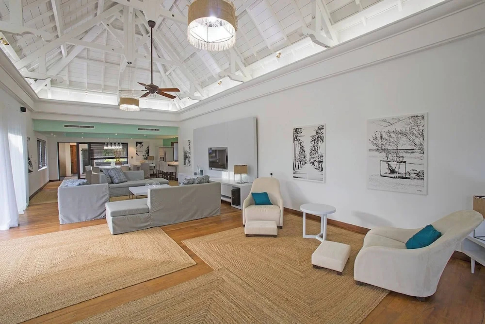5 Bedroom Luxury Villa at Belle Riviere Residence