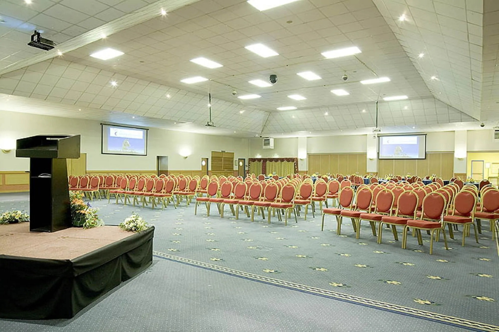 Holiday Inn Wolverhampton - Racecourse by IHG