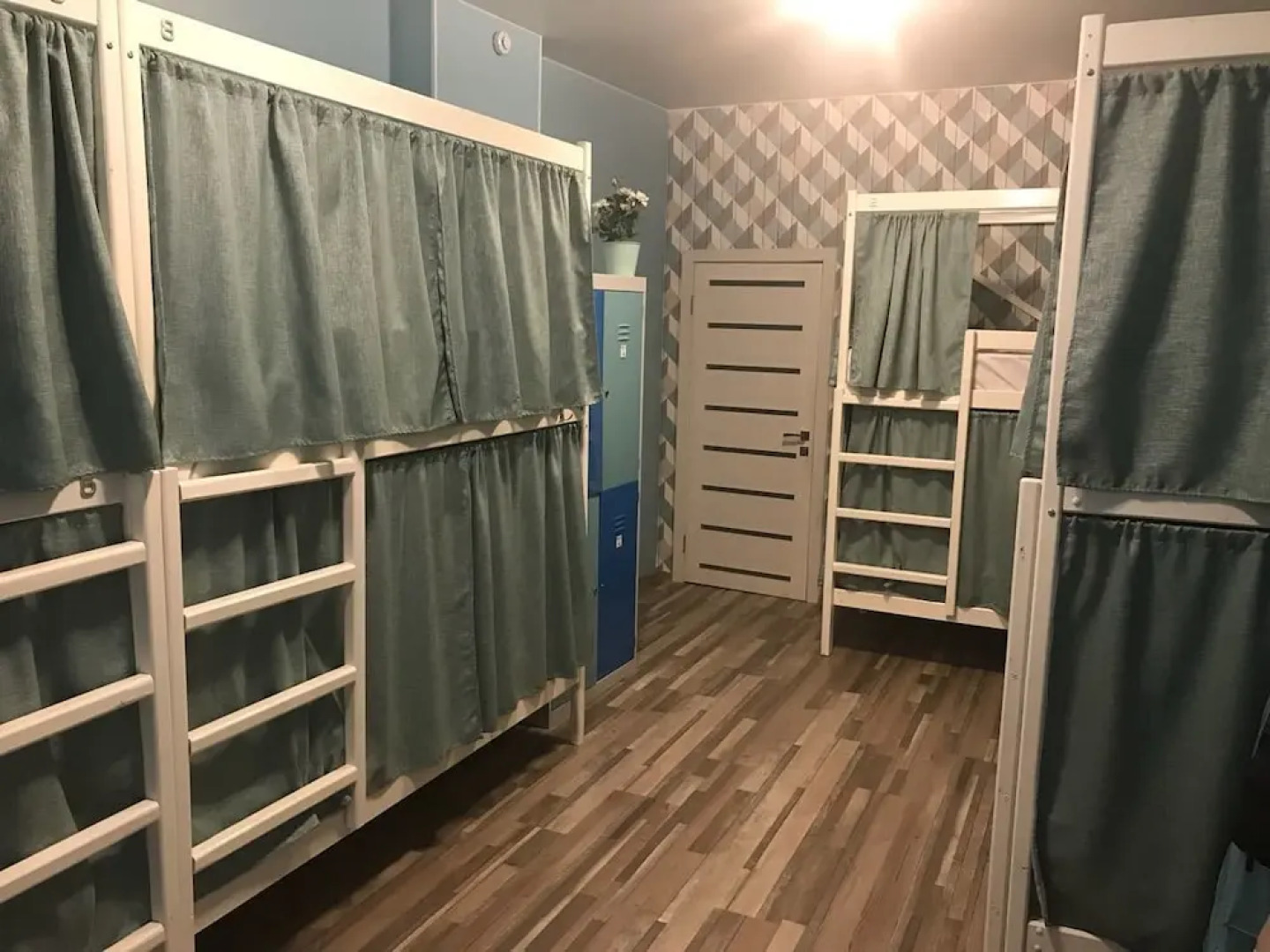 Хостел Good day