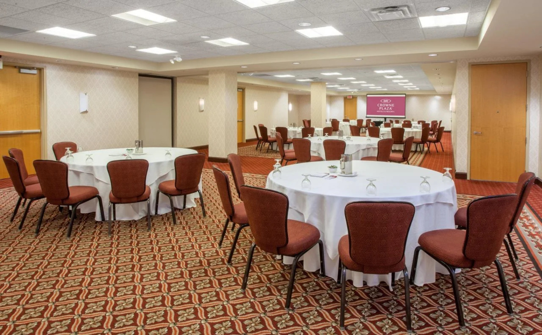 Hotel Indigo Minneapolis Downtown by IHG