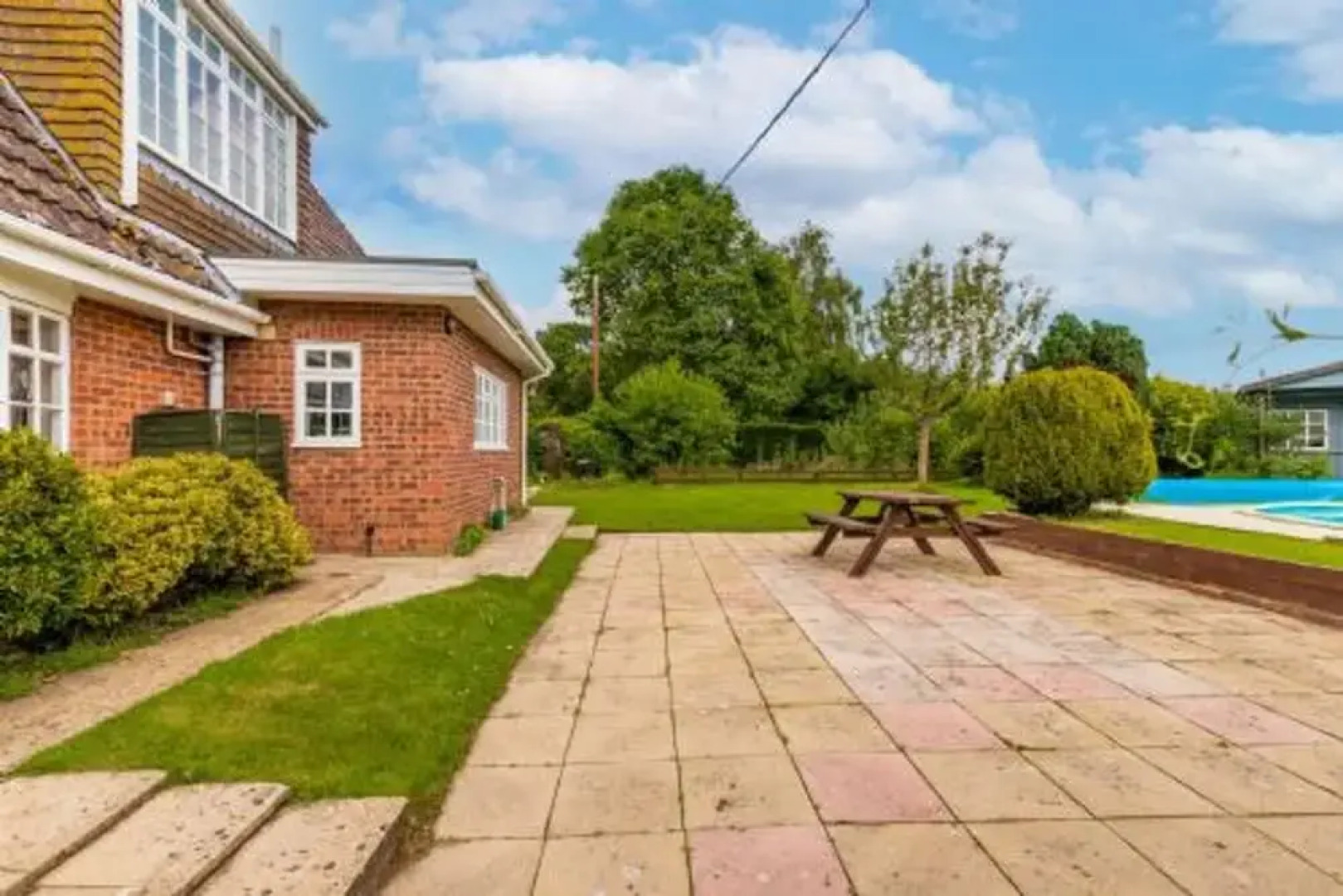 Host Stay Alderfen View