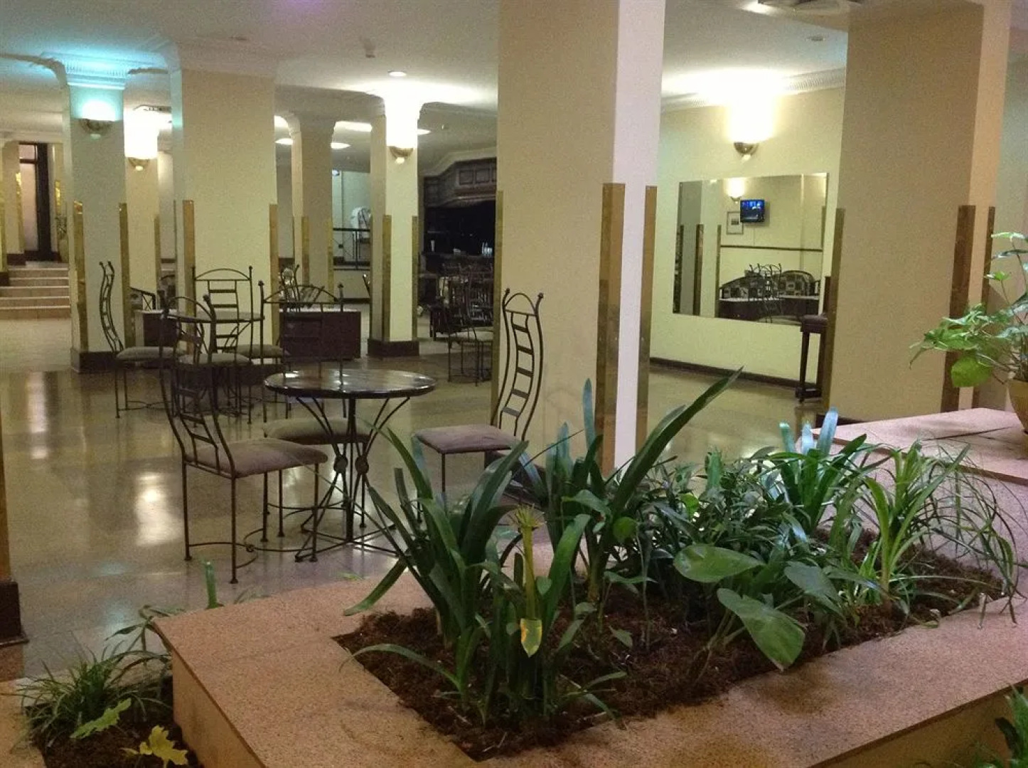 New Ambassador Hotel