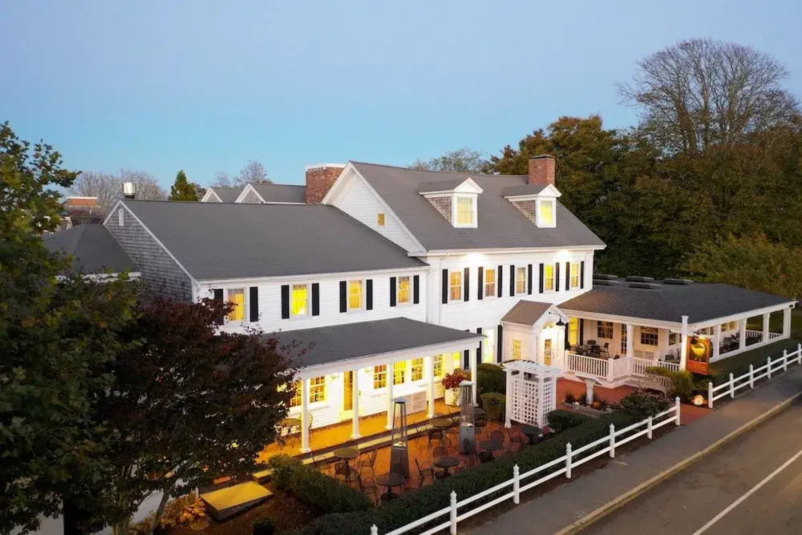 Chatham Wayside Inn