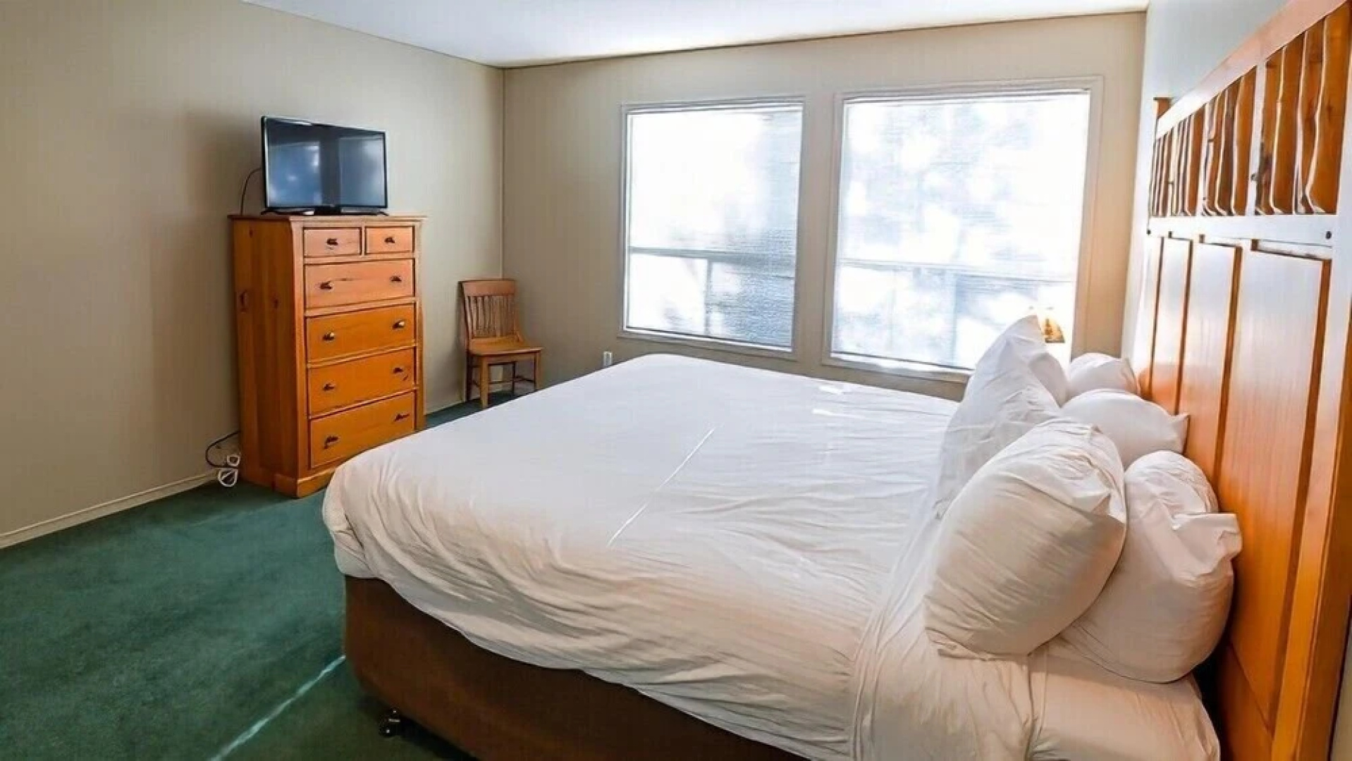 Polar Peak Lodges by Fernie Lodging CO