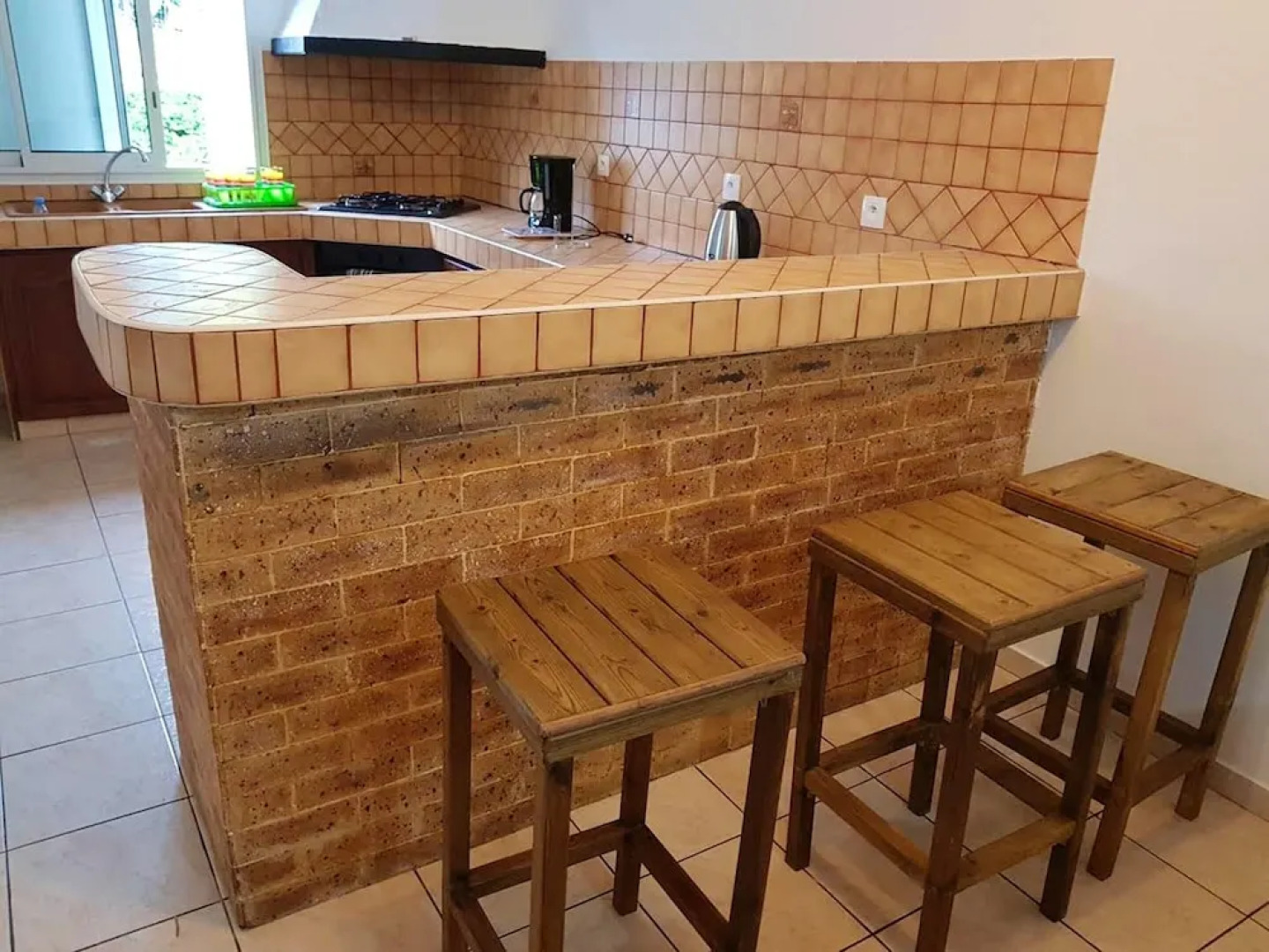 House With 3 Bedrooms in Tampon, With Wonderful Mountain View, Enclose