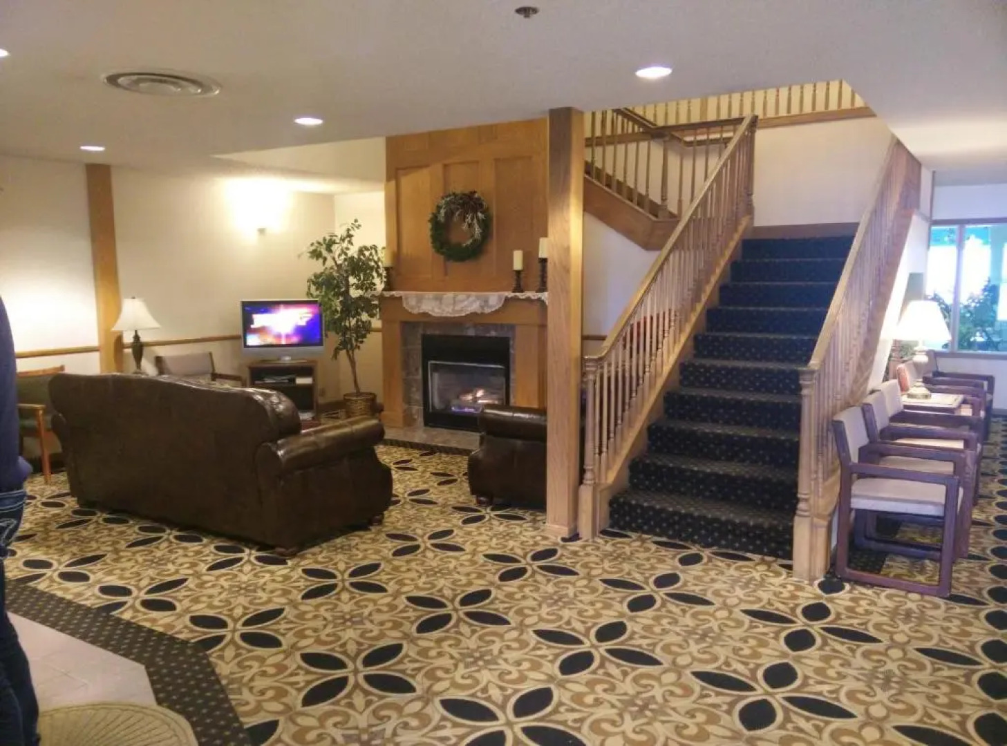 Norland Inn and Suites Roseau