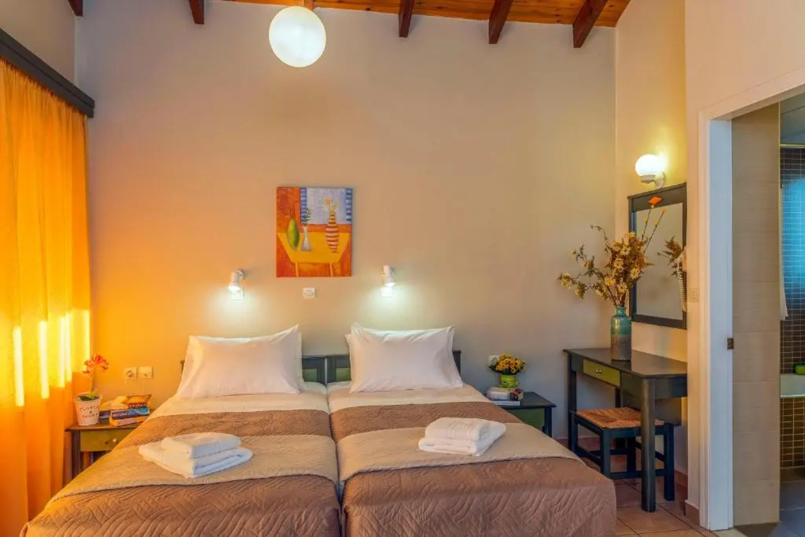 Theos Holidays Apartments