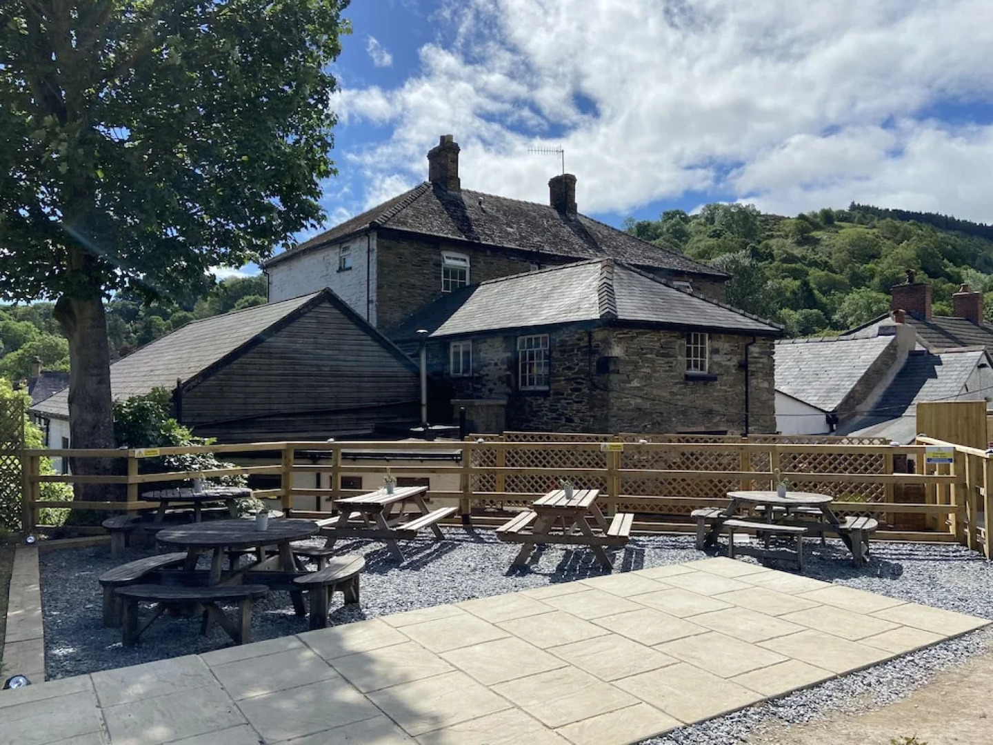 OYO Glyn Valley Hotel