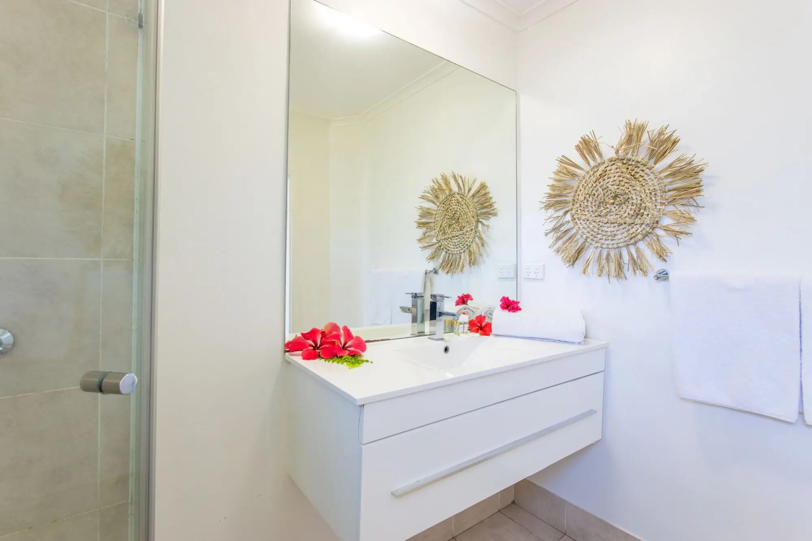 Tropicana Lagoon Apartments Resort and Restaurant