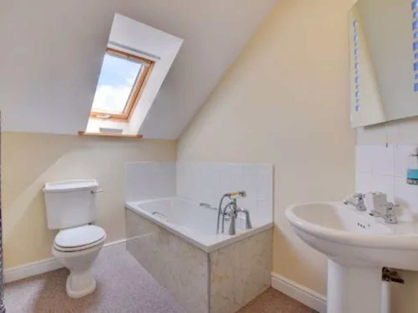 House The Leo Le Barcari?s