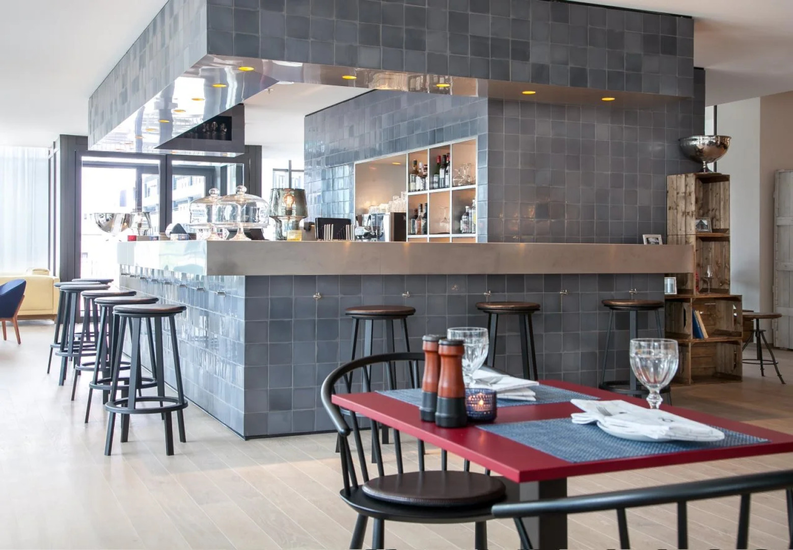 Отель Courtyard by Marriott Amsterdam Arena Atlas