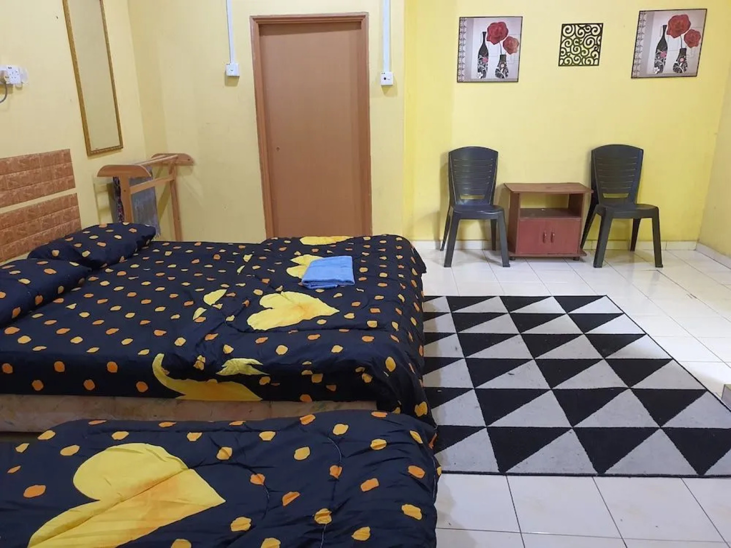 Spot On 90193 The Infinite Hotel