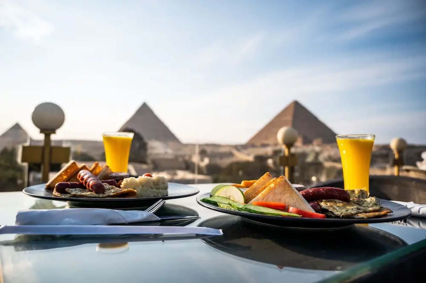 Shadow Pyramids View INN