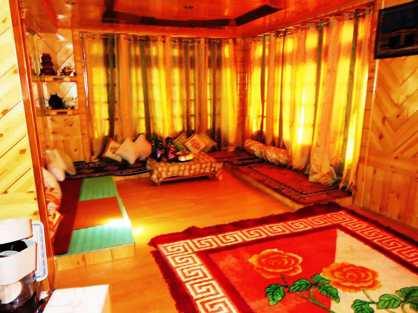 Rahela Guest House & Home Stay