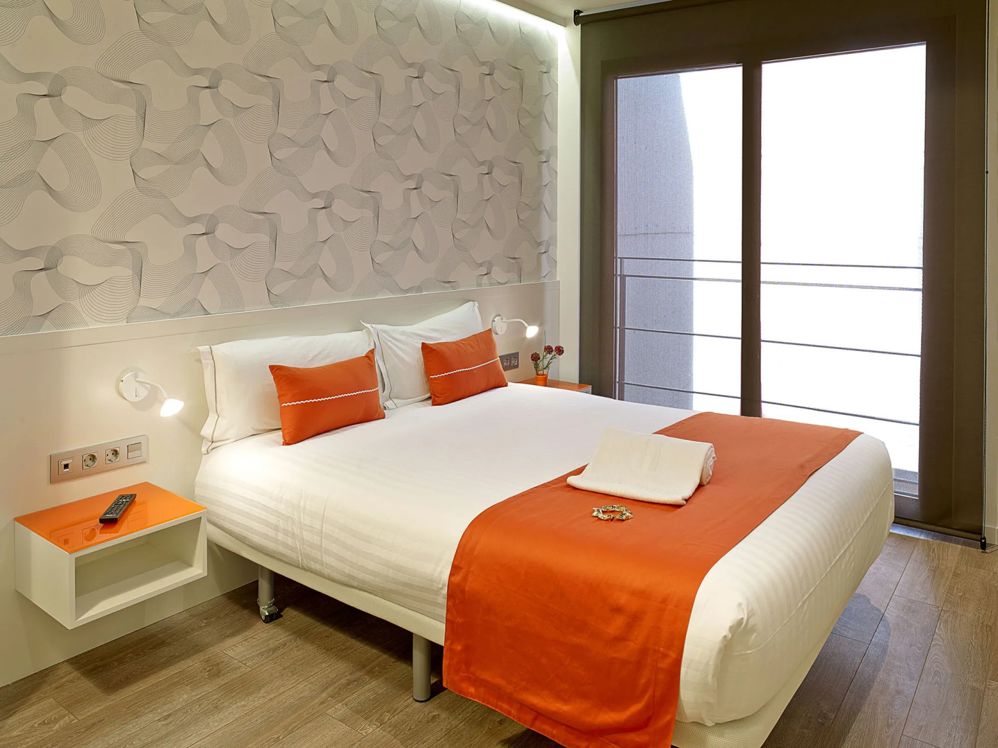 Apartments Hostemplo Suites