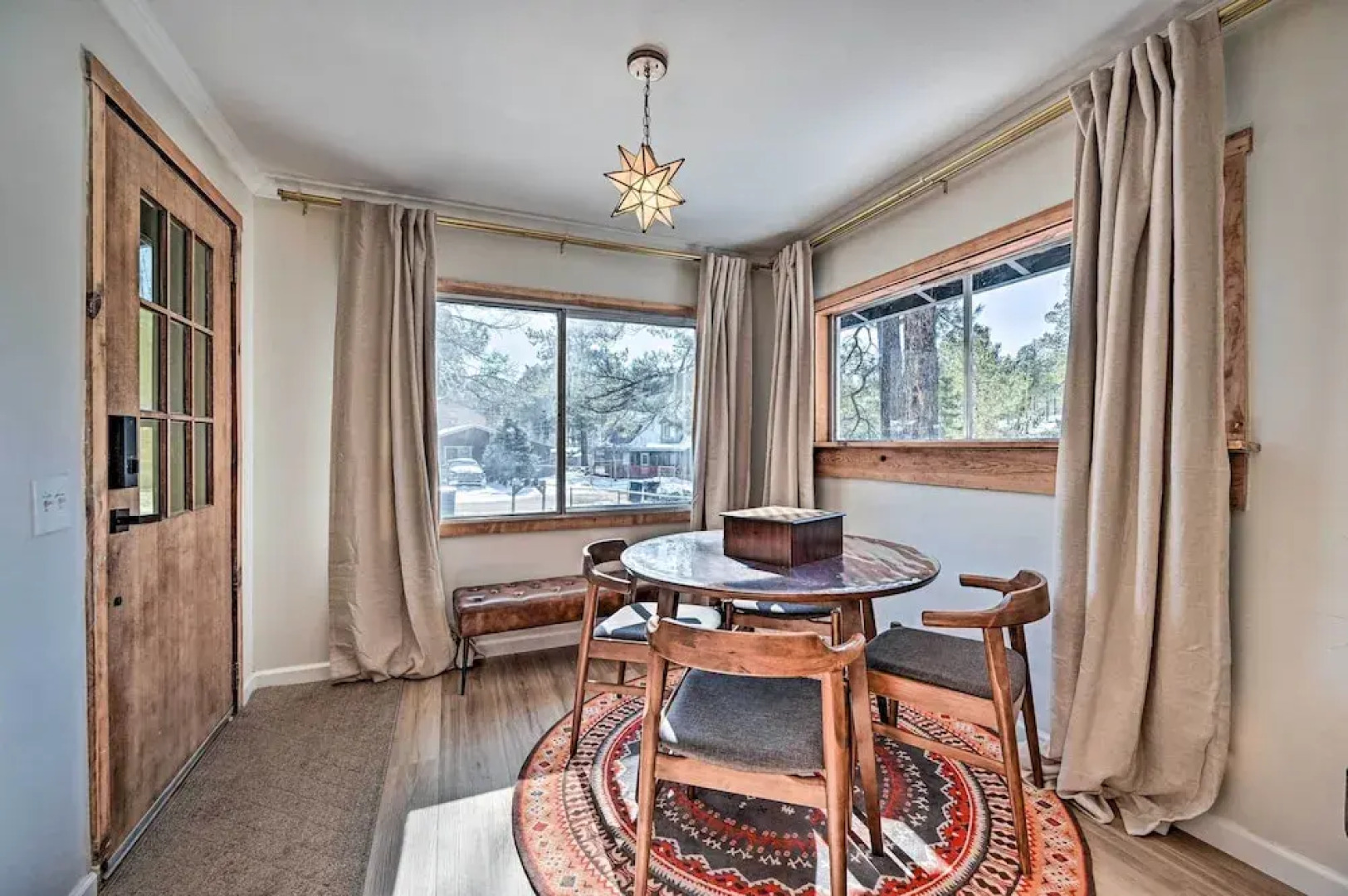 Flagstaff Cabin w/ Hot Tub & Fire Pit!