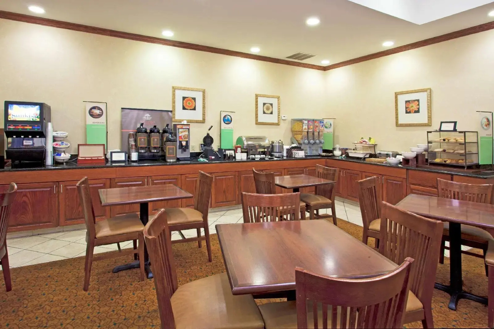 Country Inn & Suites By Radisson, Tallahassee University Area, Fl