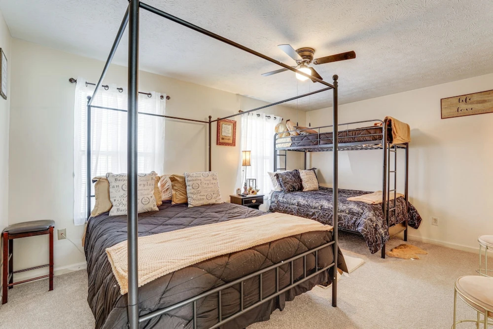 Georgia Townhome - 3 Mi to Stone Mountain Park!