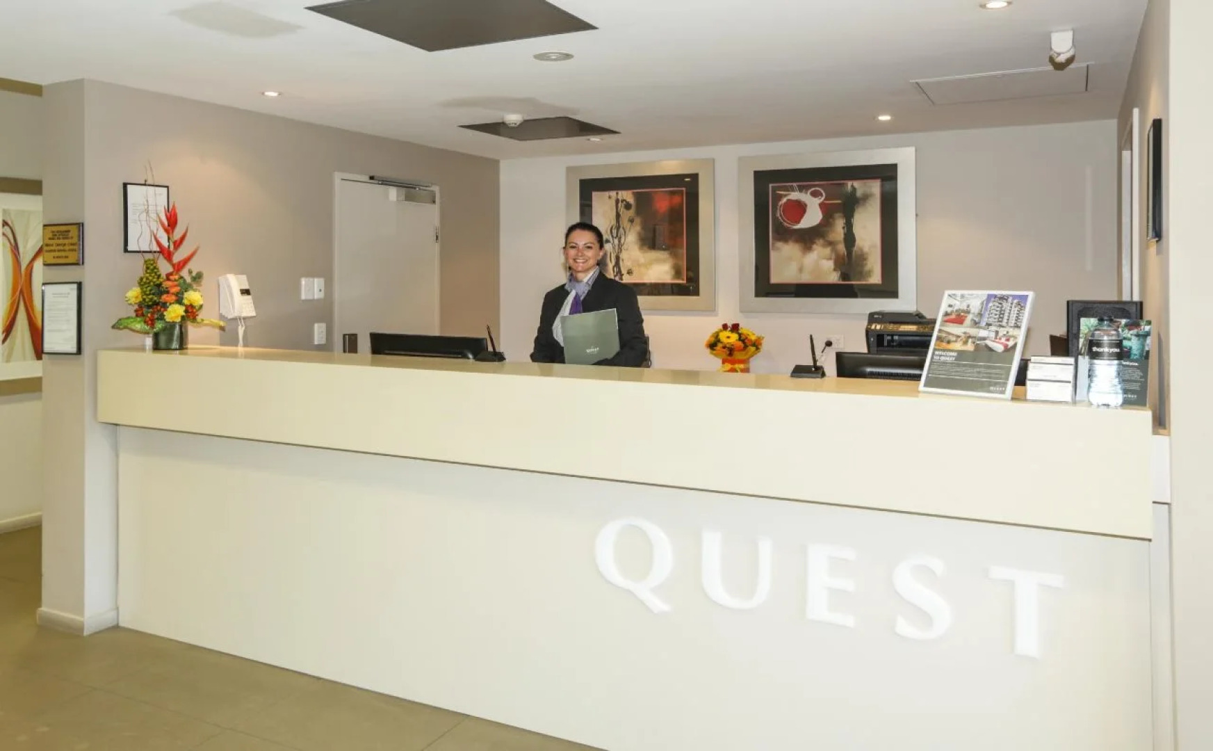 Gladstone Downtown Central Apartment Hotel