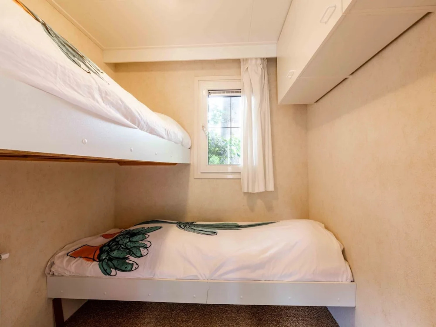 Comfortable Chalet in the Middle of De Veluwe