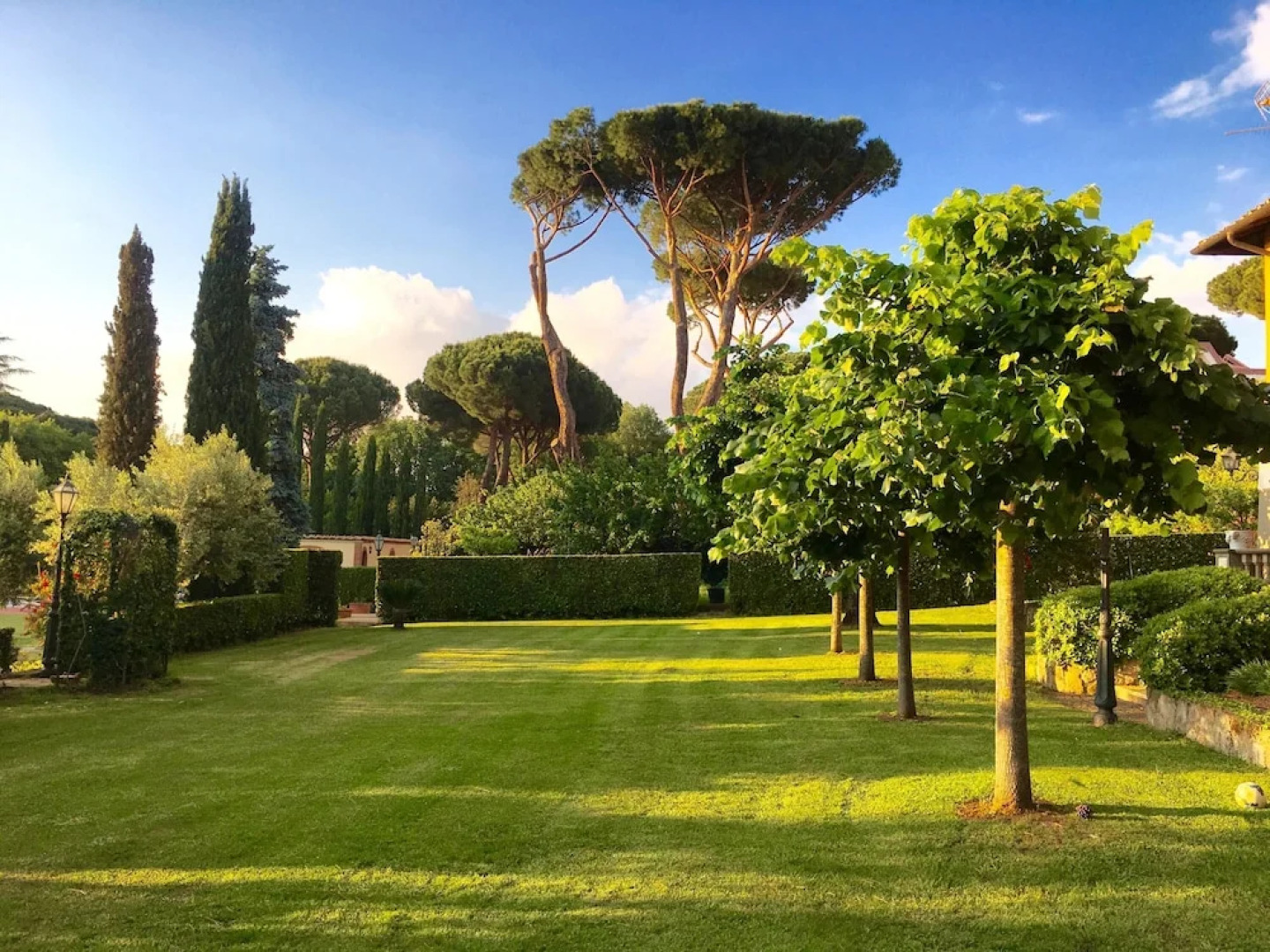 Near Rome Villa Pool Tennis Courts Perfect Family Reunion or Off-site Meeting