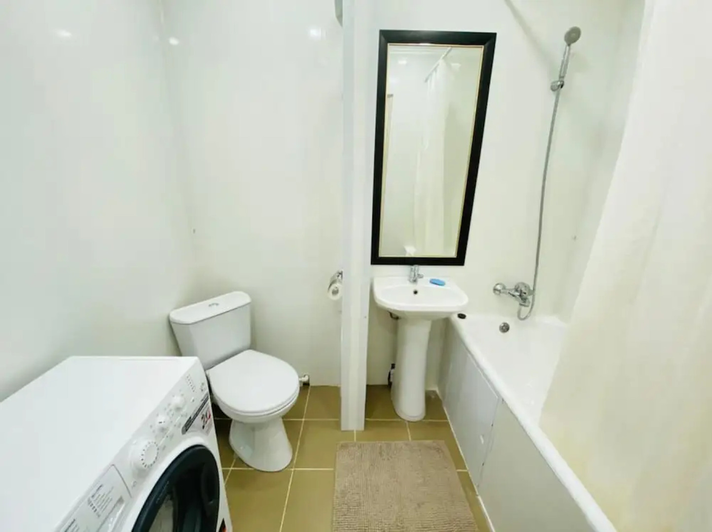 Апартаменты «Ханака Печорская, 16»