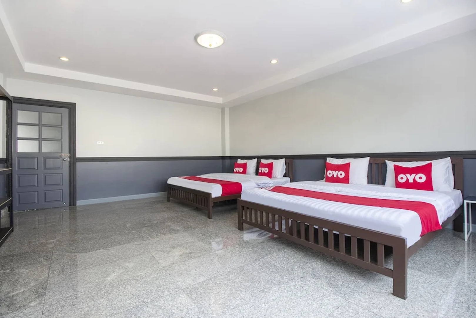 Oyo 664 Nara Hotel Restaurant And Bar