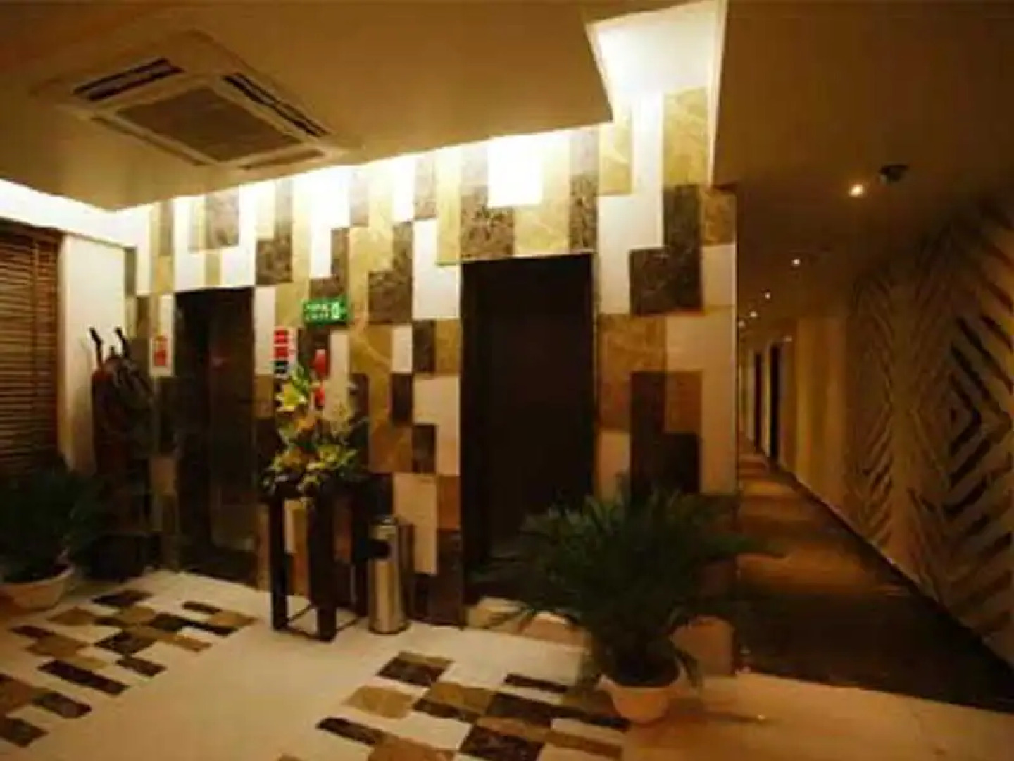 The Grand Hotel Bizzotel