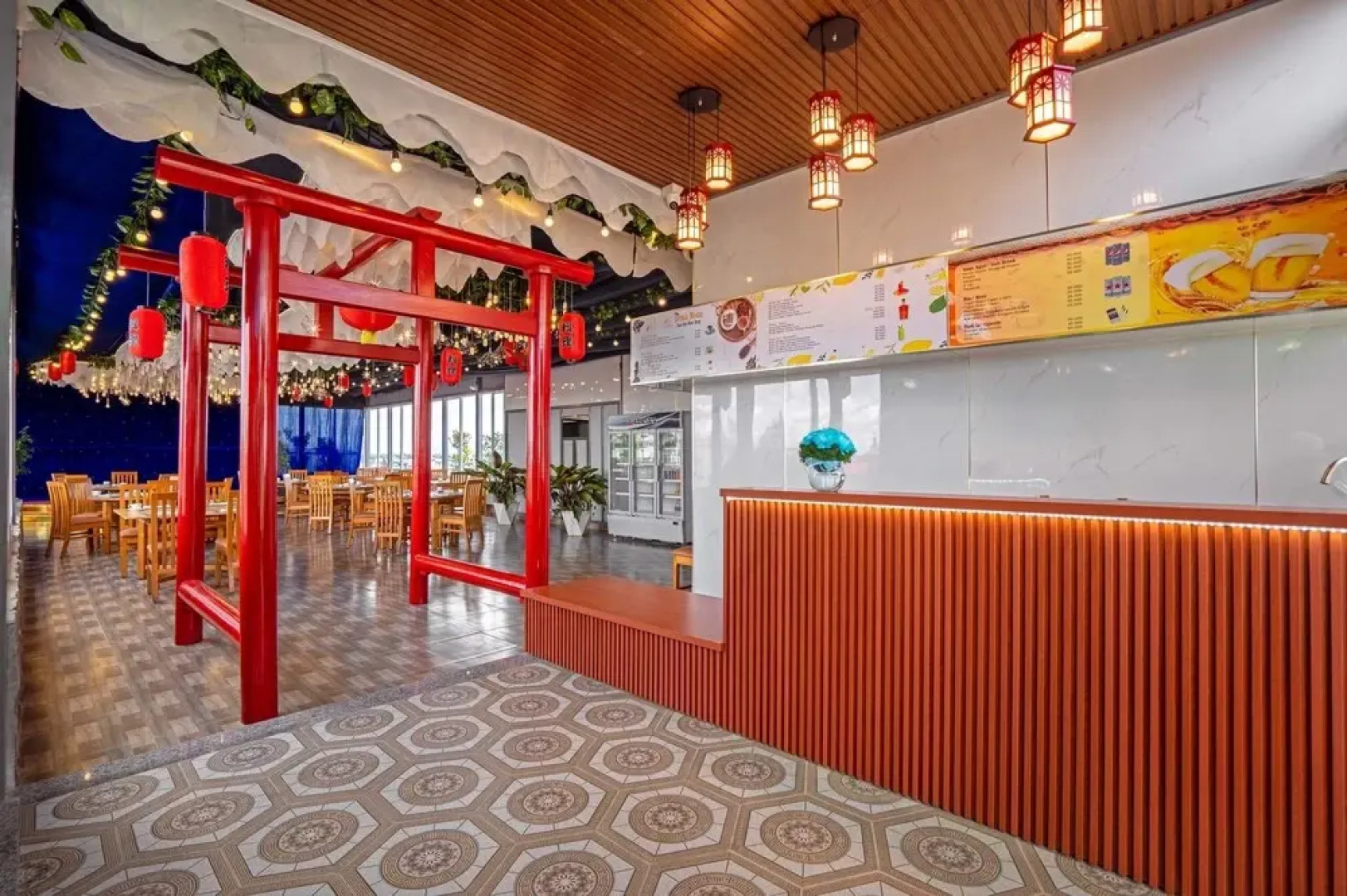 Đông Phương Hotel & Restaurant