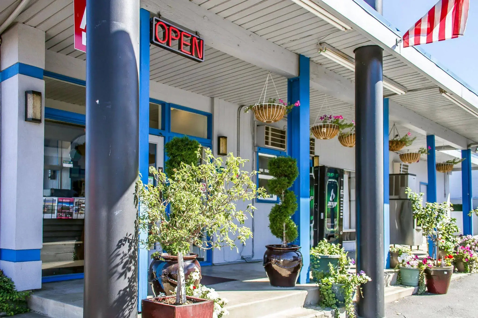 Rodeway Inn & Suites Roseburg