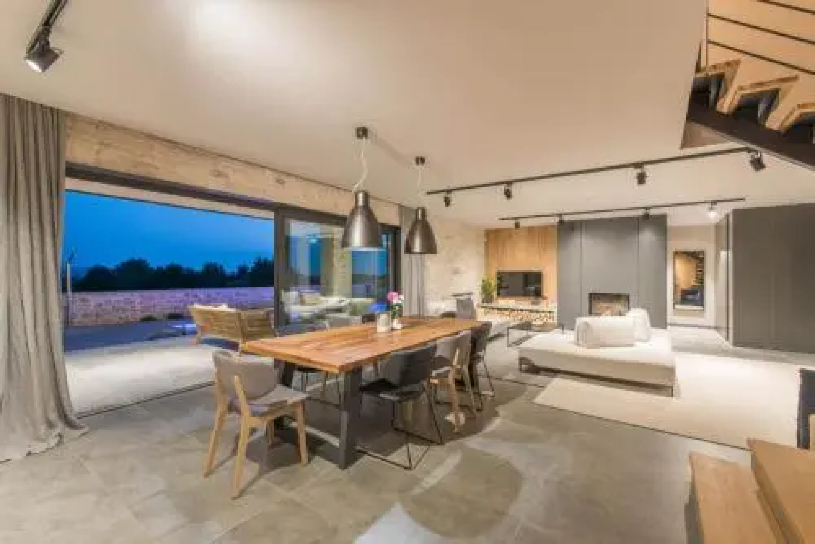 Exclusive Living Villas