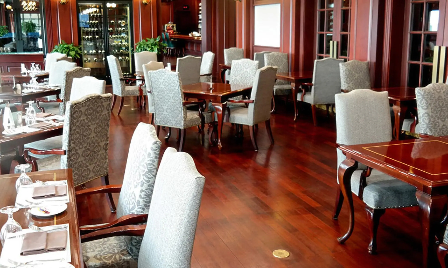 Asia Lakeside Hotel