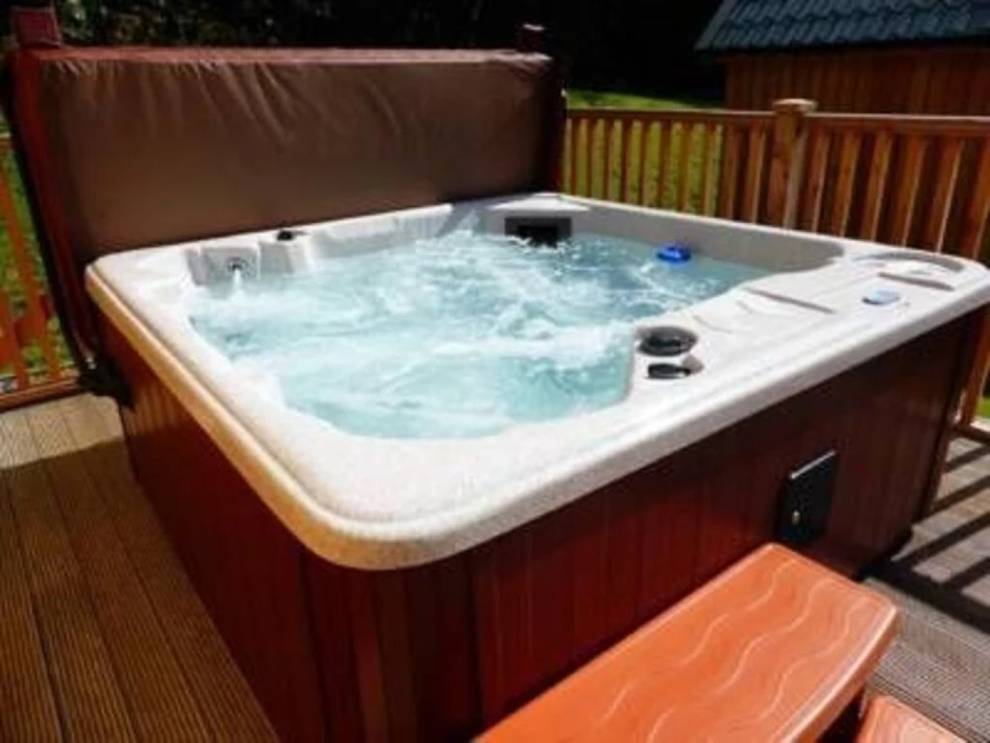 Lord Galloway 31 With Hot Tub, Newton Stewart