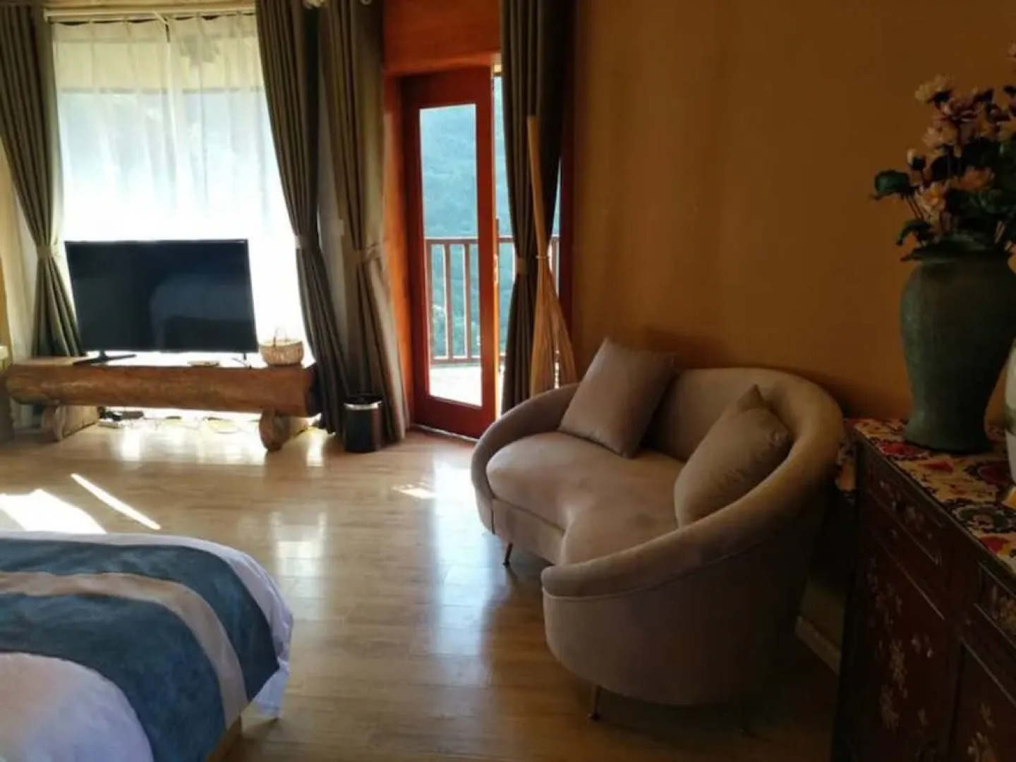 Tianzhu Mountain and Sea Heart Inn