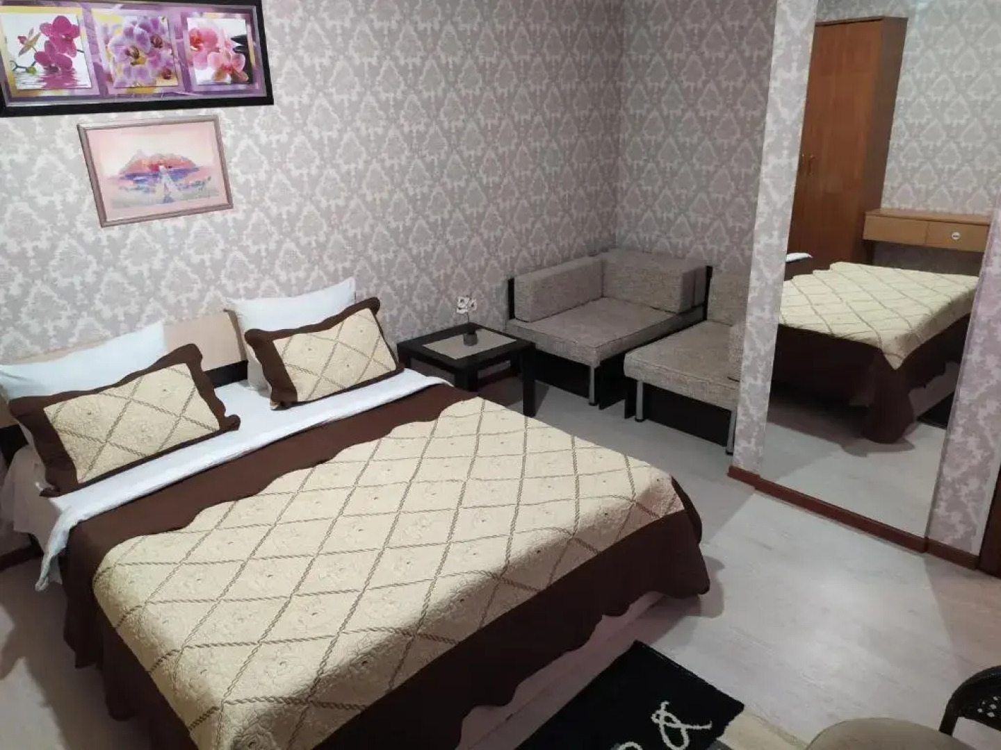 Mini Gostinitsa Abazhur