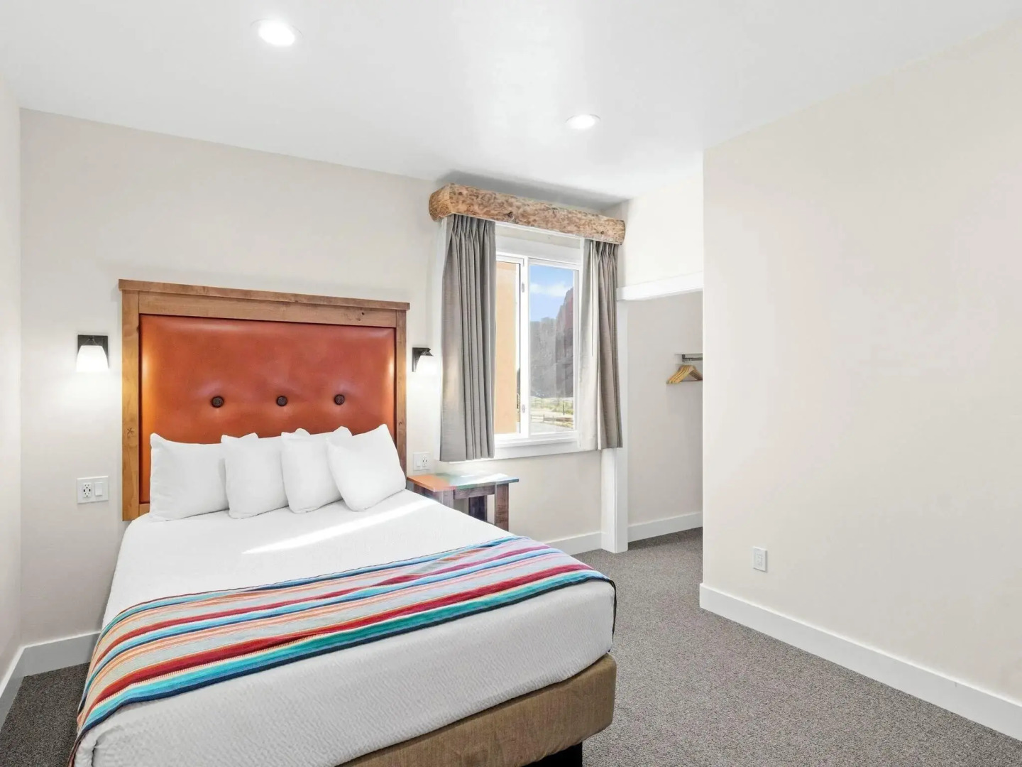 Bluff Dwellings Resort