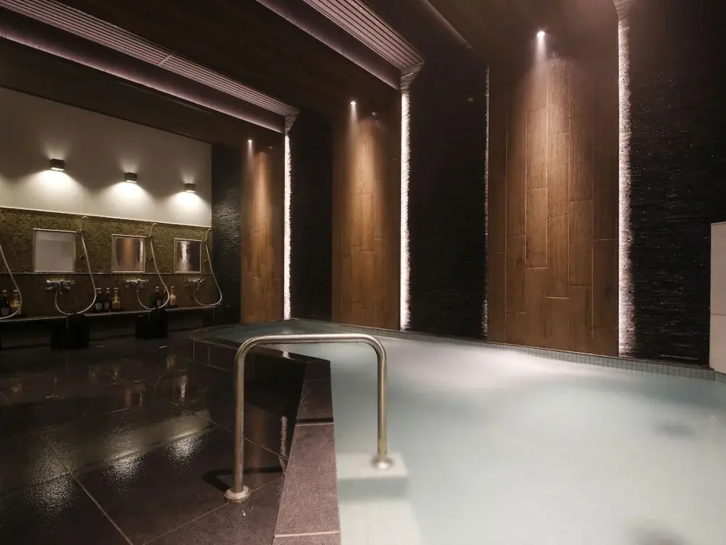 Bishoku no Kakurega Provence