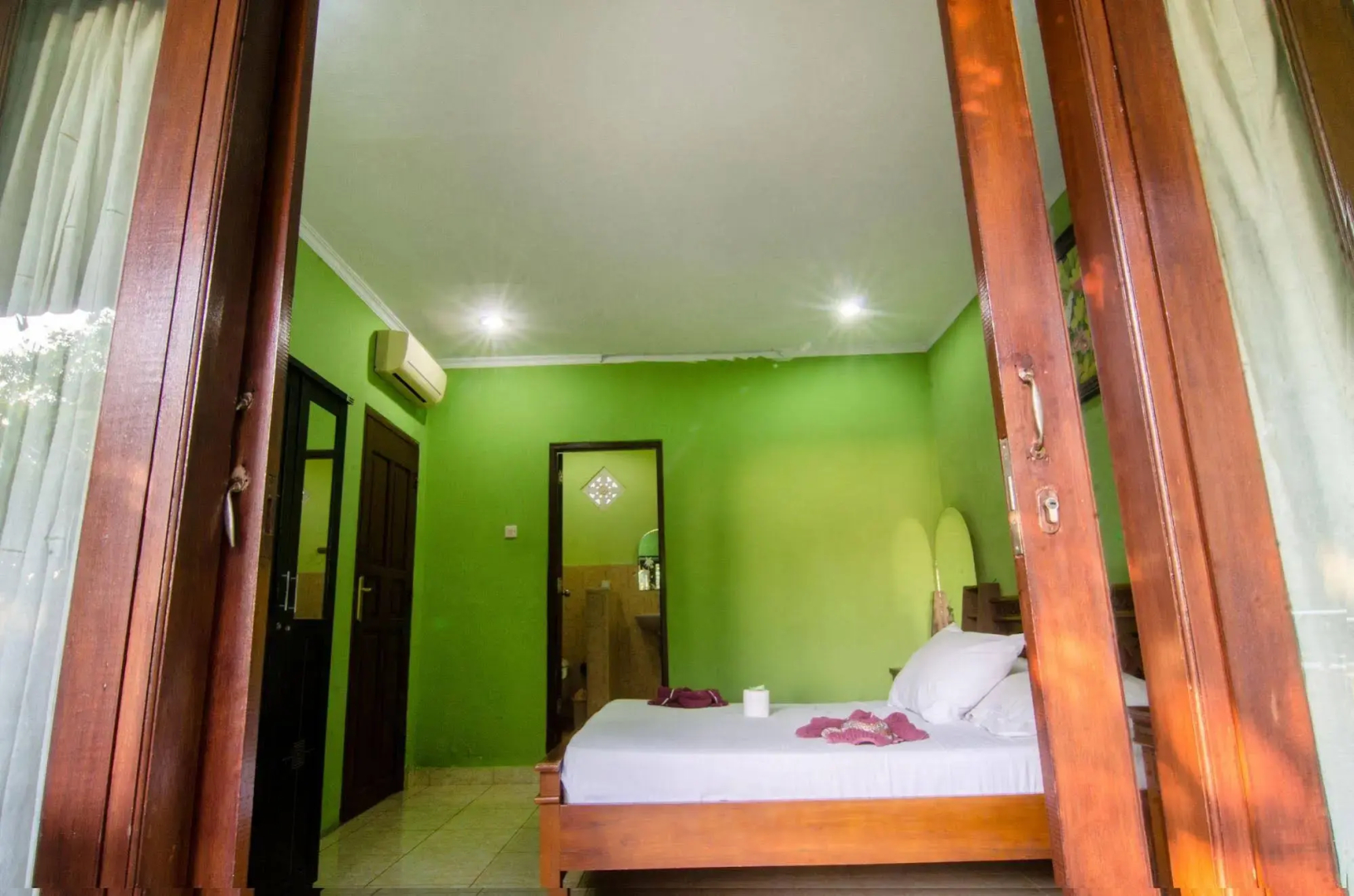Rising Star Dive Resort