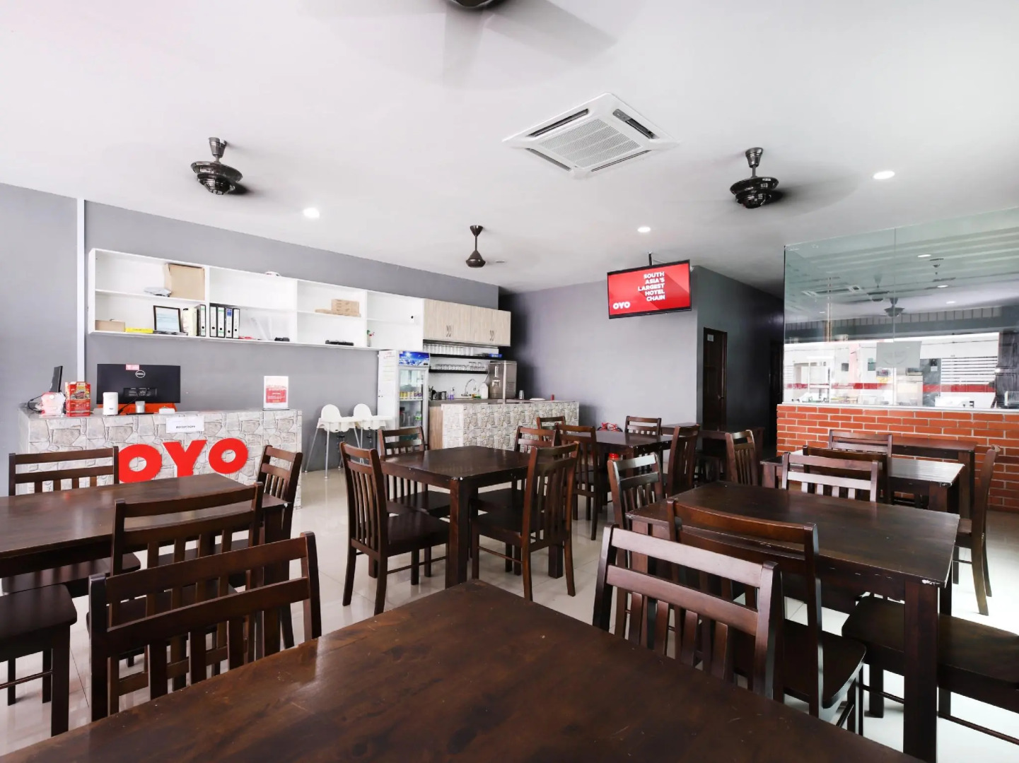 OYO 774 Hotel Iskandar