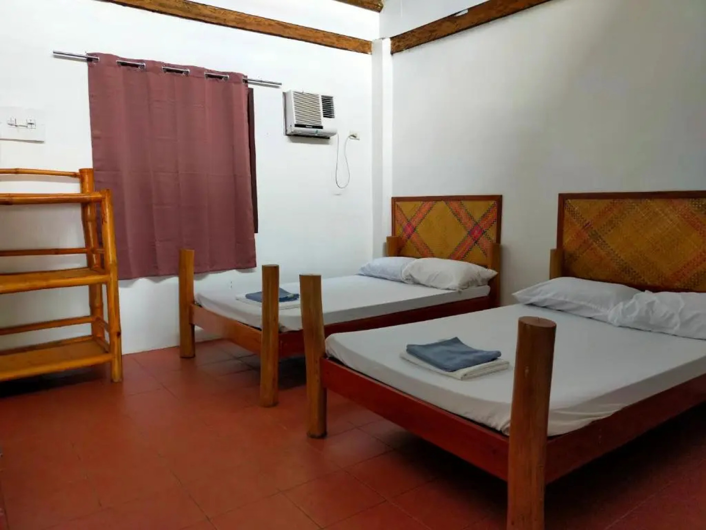 North Shore Beach Resort