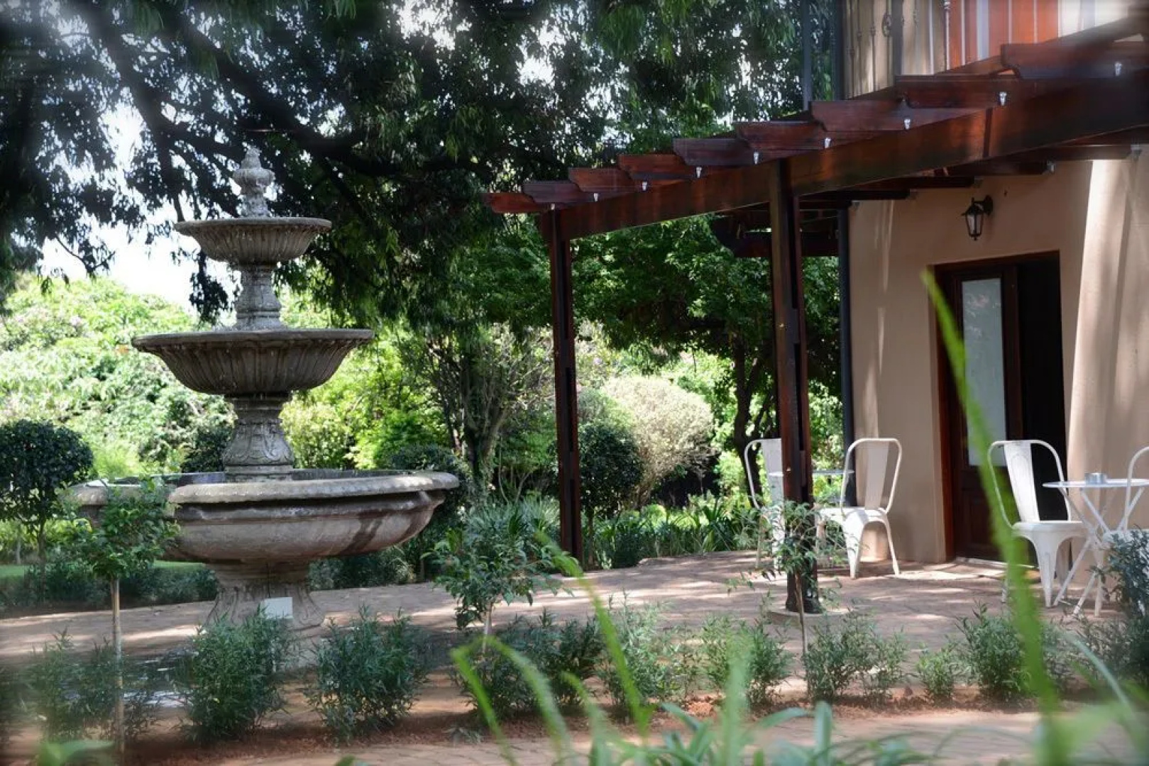 Elegant Manor Guest House