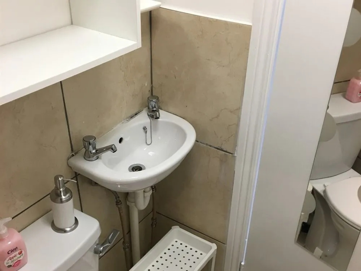 North Circular Serviced Accomodation