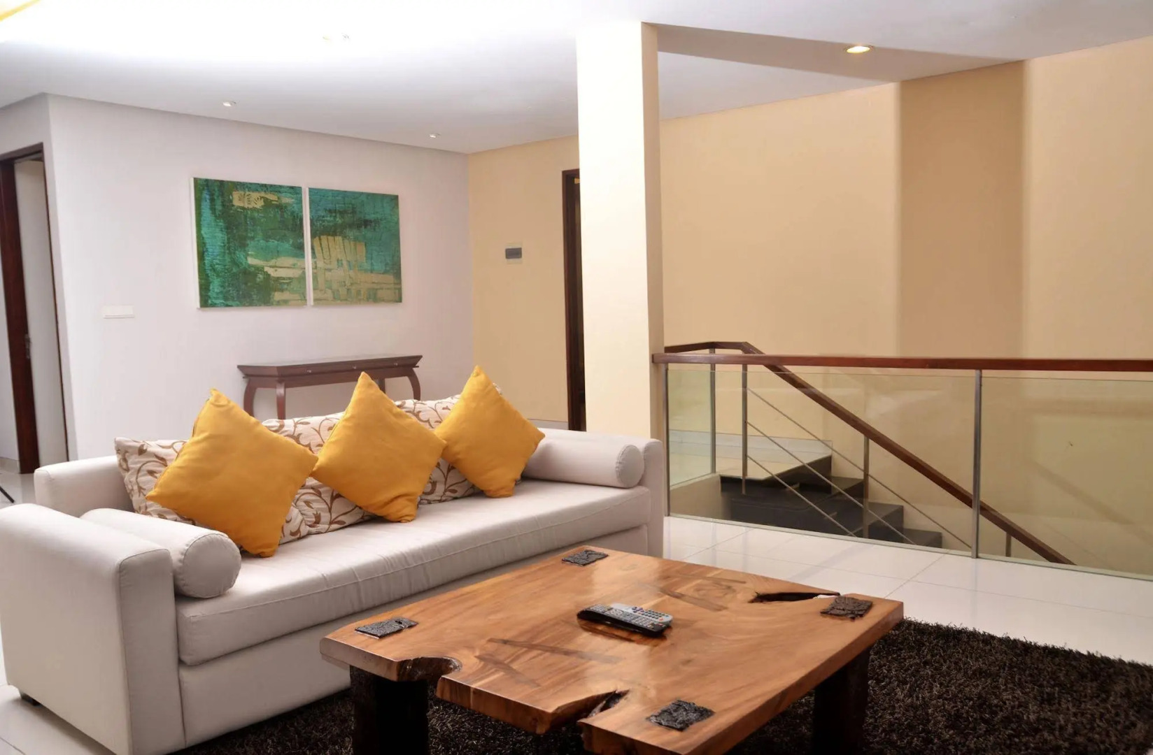 BreezeBlows City View 5BR with Pool + Familly Room