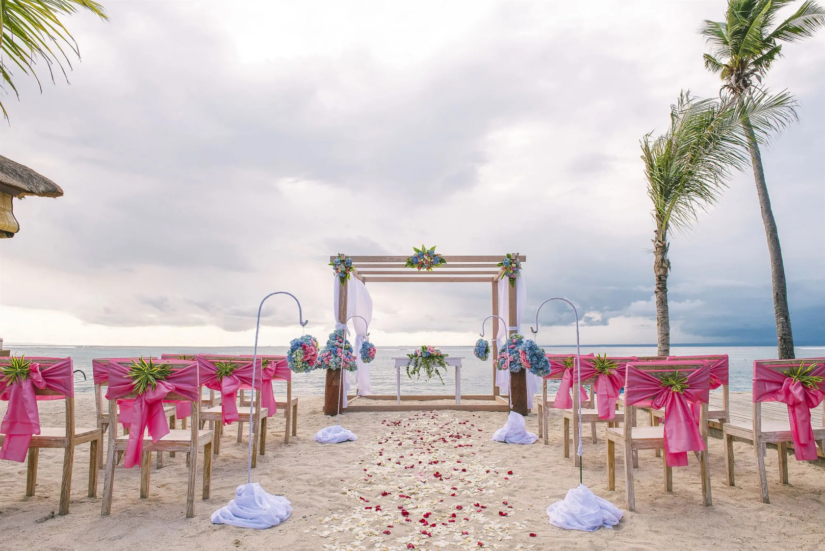 Lembongan Beach Club and Resort
