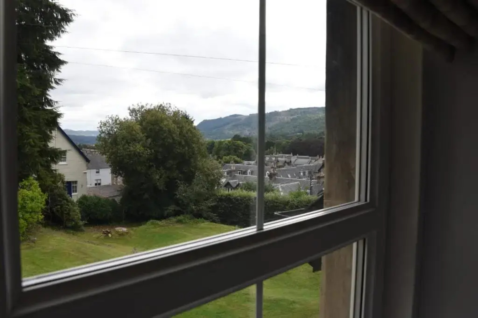 Tigh Na Cloich Hotel