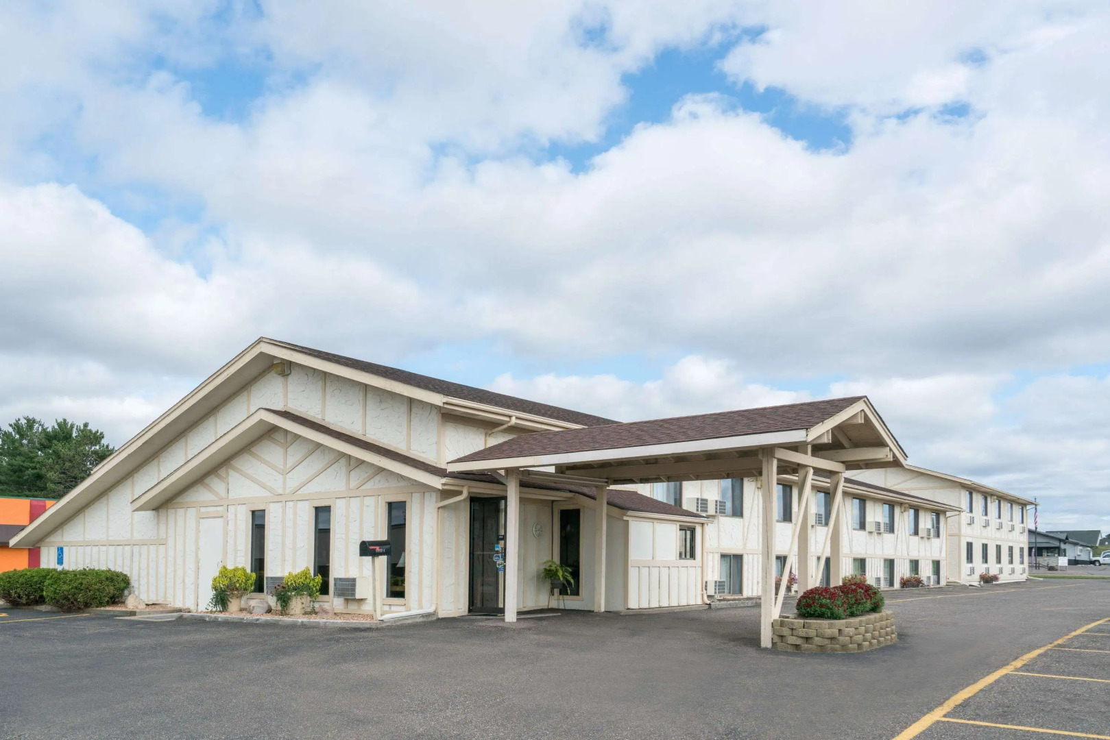 StayInn Little Falls