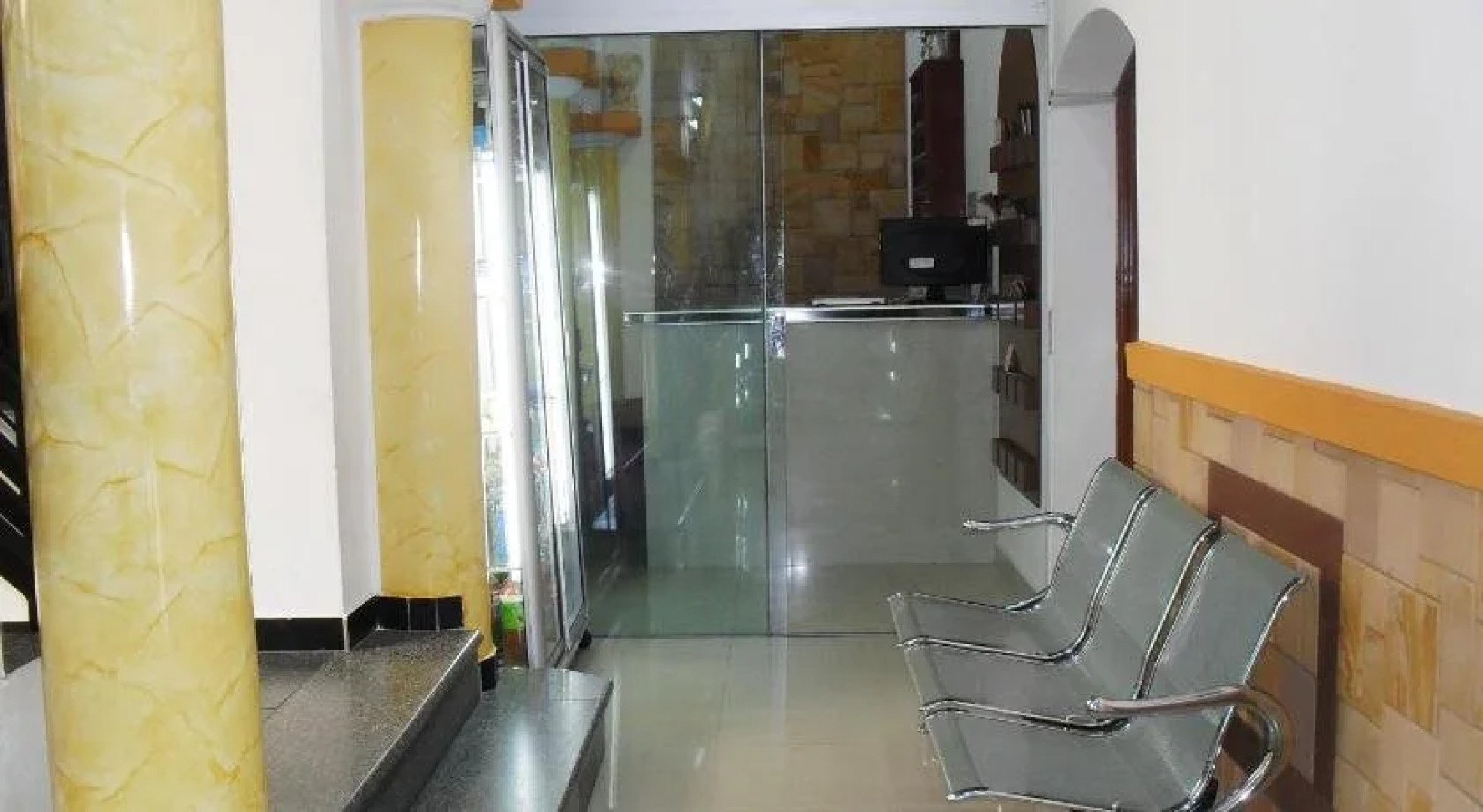 Hostal Corona Blanca