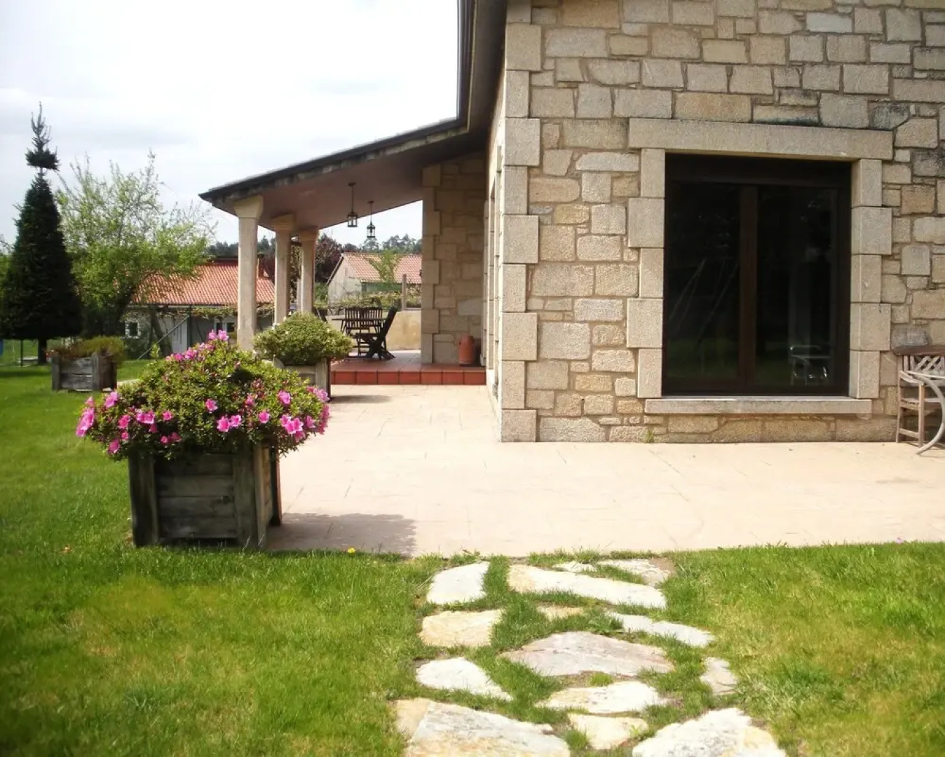 House - 3 Bedrooms with Pool and WiFi - 107943