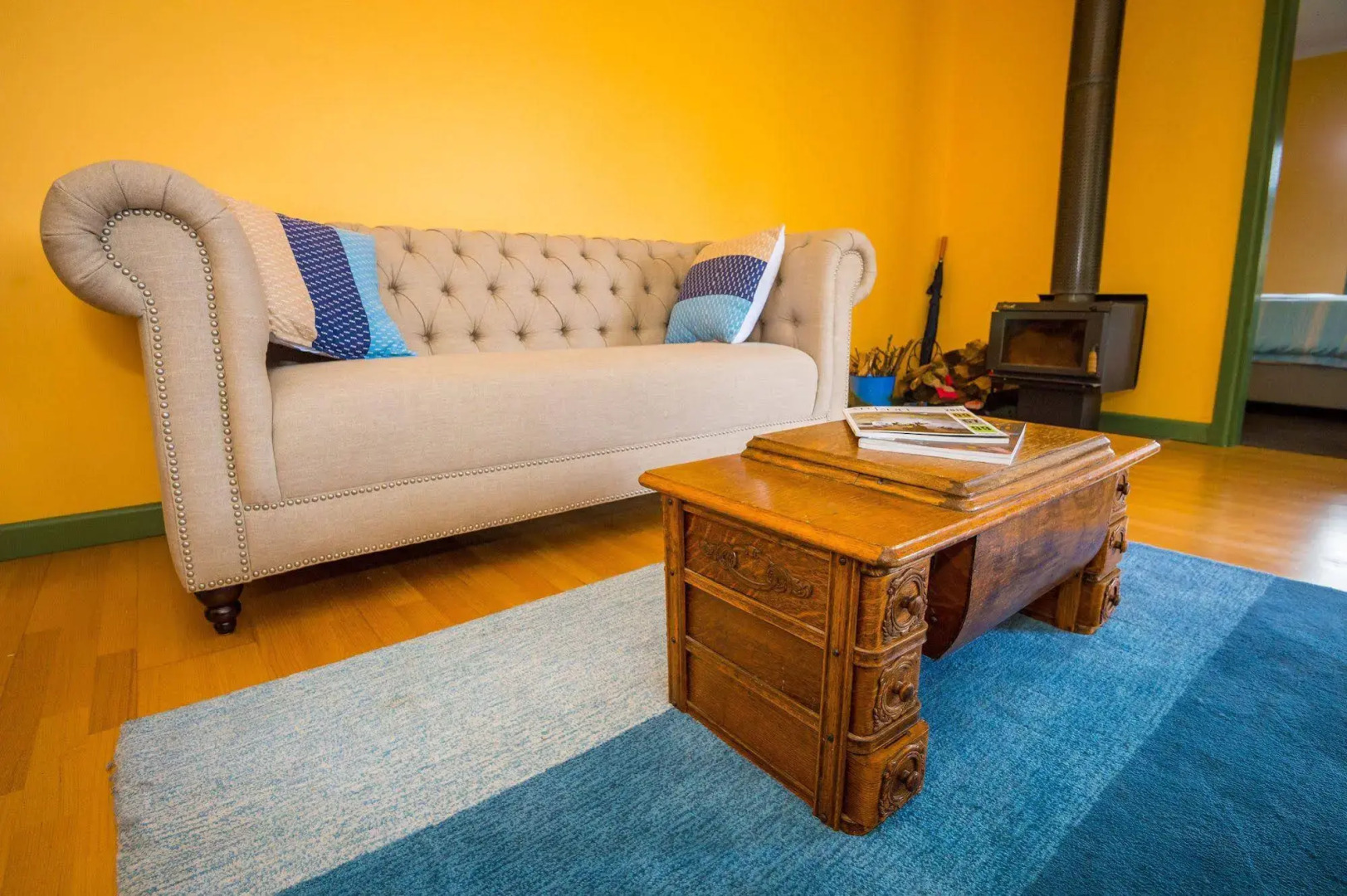 Blue House at Mountainside Wines